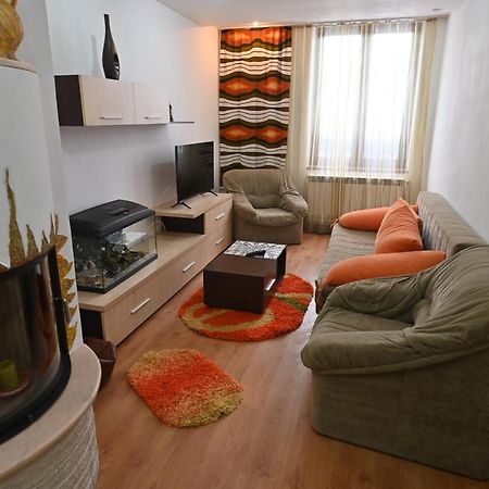 Apartament Camelia Petroşani Esterno foto