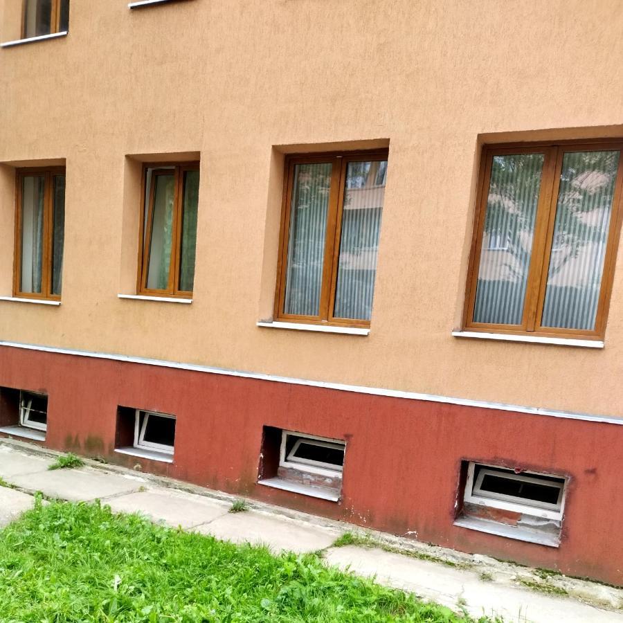 Apartament Camelia Petroşani Esterno foto